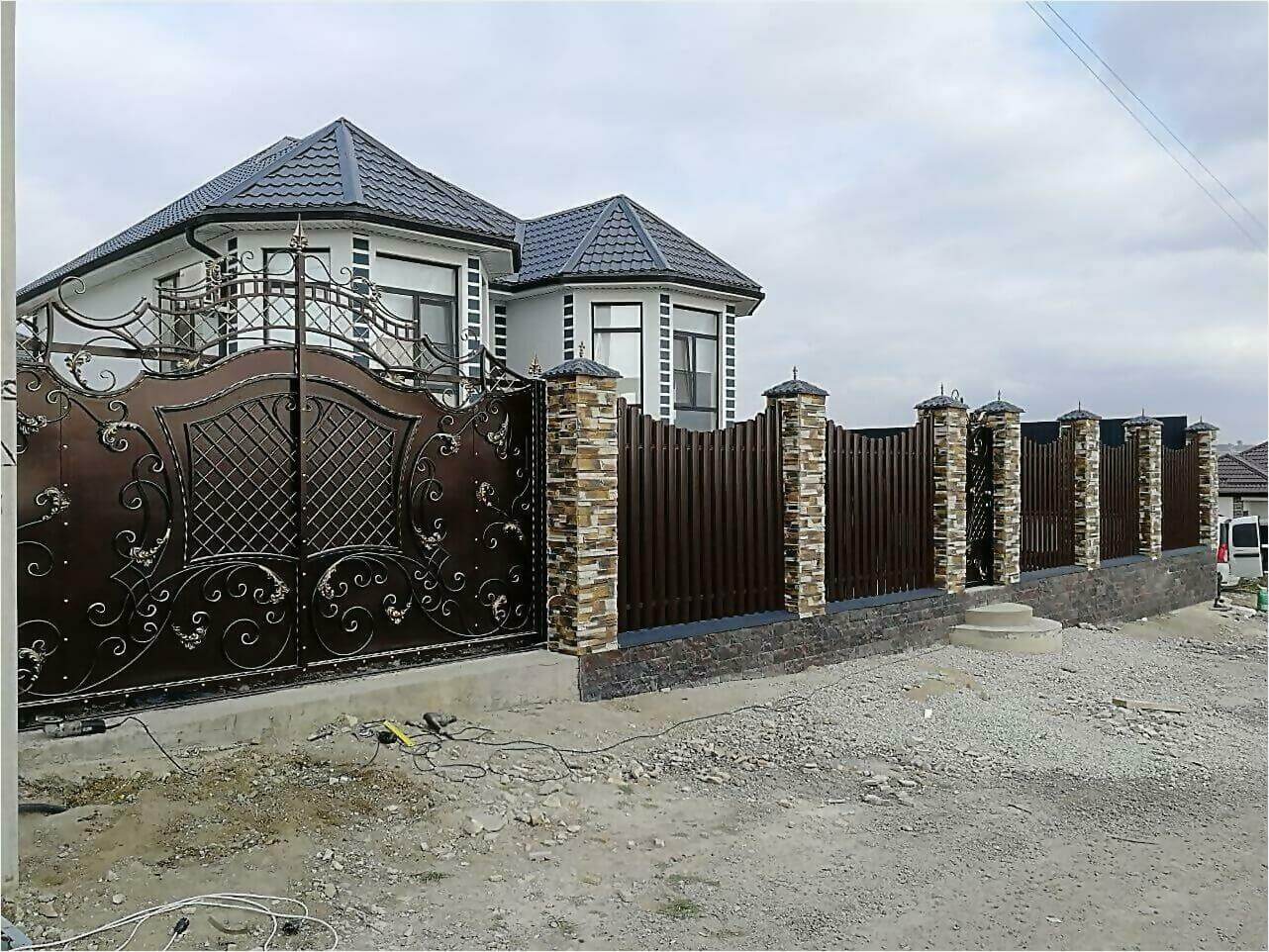 забор из штакетника 110м фото4 в Омске