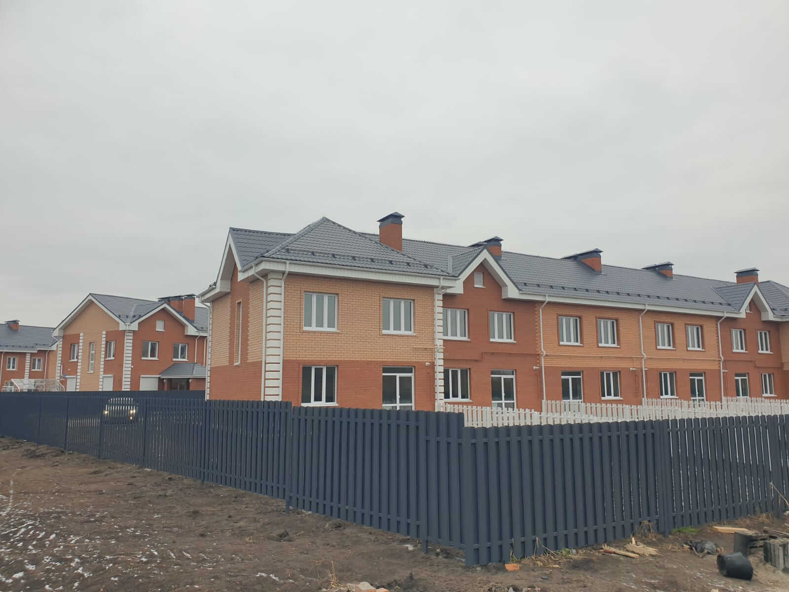 Забор из штакетника 230м Серый Графит фото4 в Омске