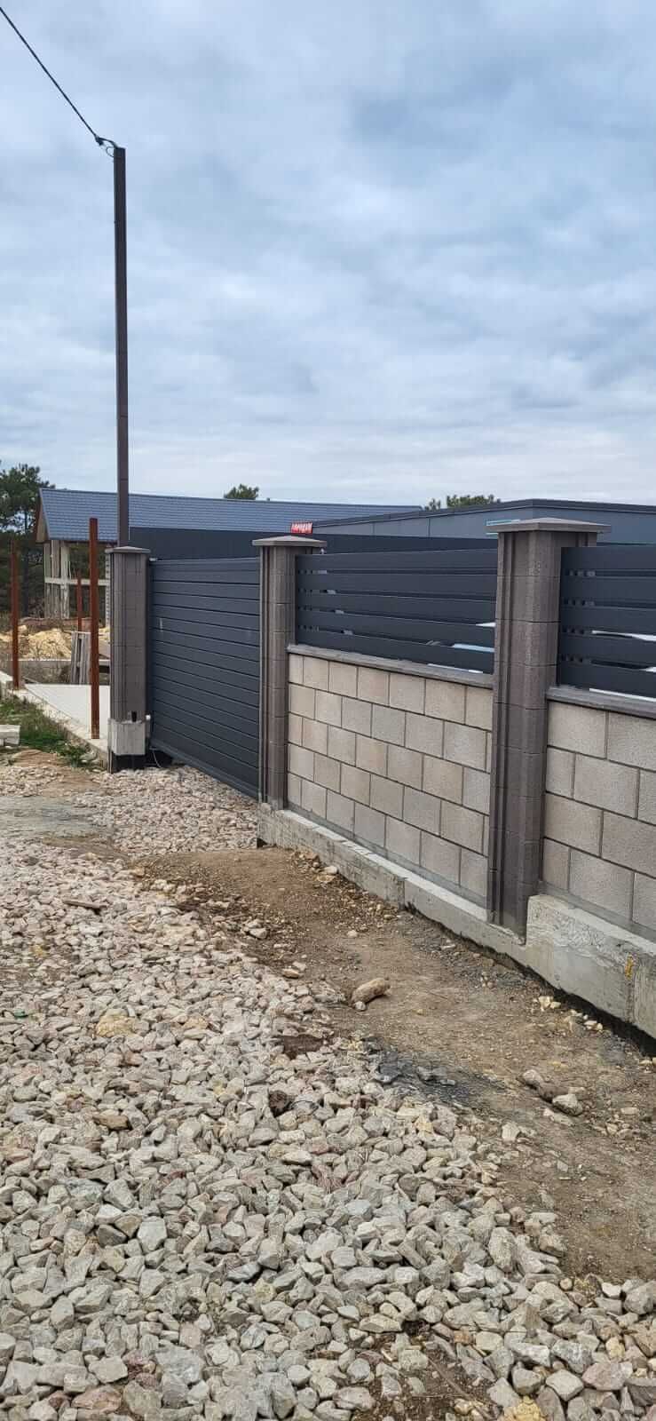 Забор-ранчо из металлопланкена 28м RAL7024 Серый Графит МАТТЕ фото 2 в Омске
