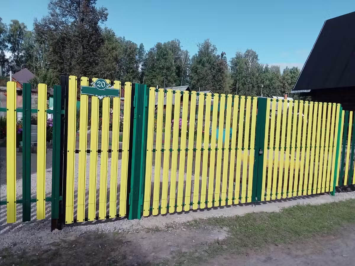 Забор из евроштакетника 13м RAL1018 Желтый в Омске