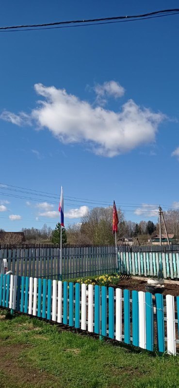 Забор из евроштакетника 16м RAL5021 Морская Волна, RAL9003 Белый фото 2 в Омске
