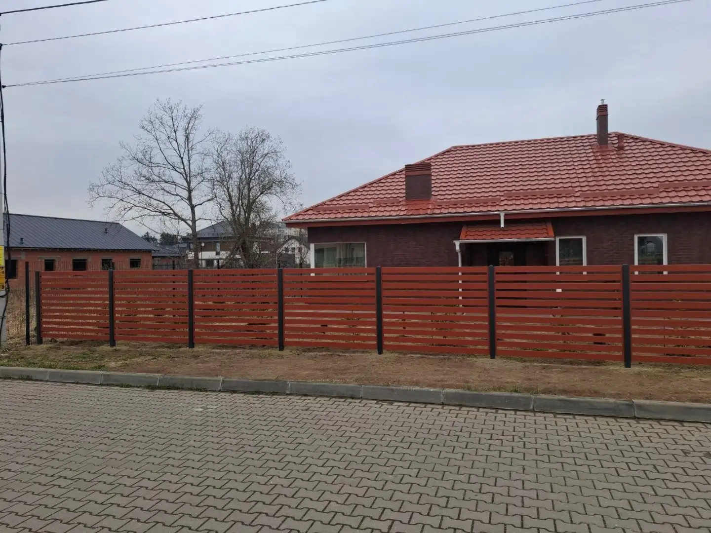 Забор-ранчо из металлопланкена 18м RAL8004 Терракотовый фото 3 в Омске